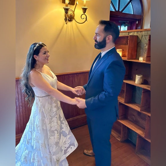 Bronx and Banco Alexia High-low Beaded Reception Gown in Ivory & Gold Medium - Picture 12 of 17